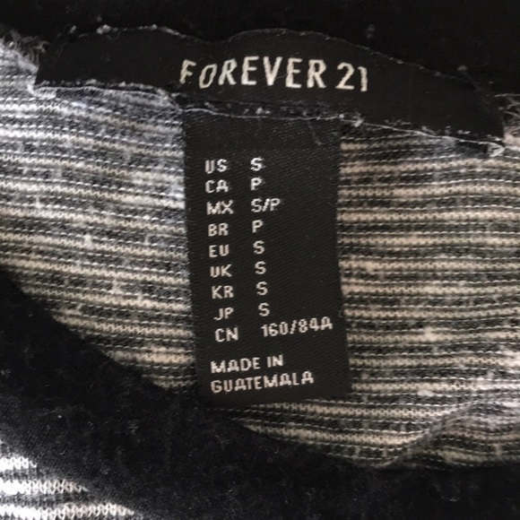 Basic Cropped T - Picture 3 of 3